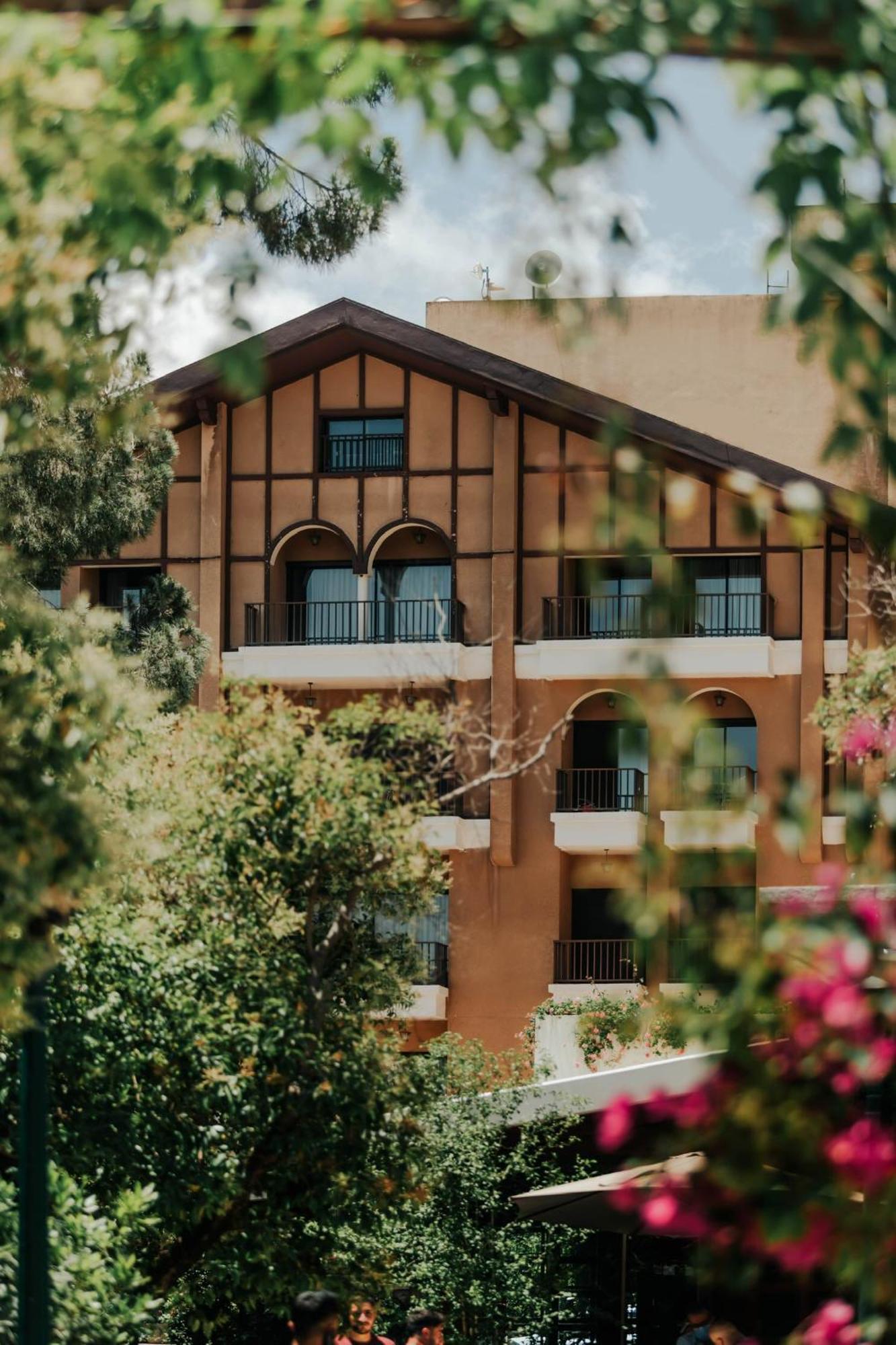 Printania Palace Hotel Brummana Exterior photo